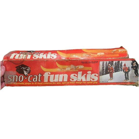 VTG SNO-CAT FUN SKIS SET ORIGINAL Box K-Tel 1975 Snow Toy -Nice! - Picture 3 of 5